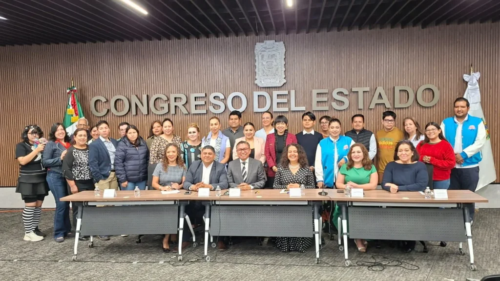 Impulsa José Luis Figueroa inclusión a través del arte