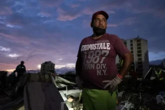 Miles de millones de dólares costará la reconstrucción en Venezuela tras los terremotos (2)