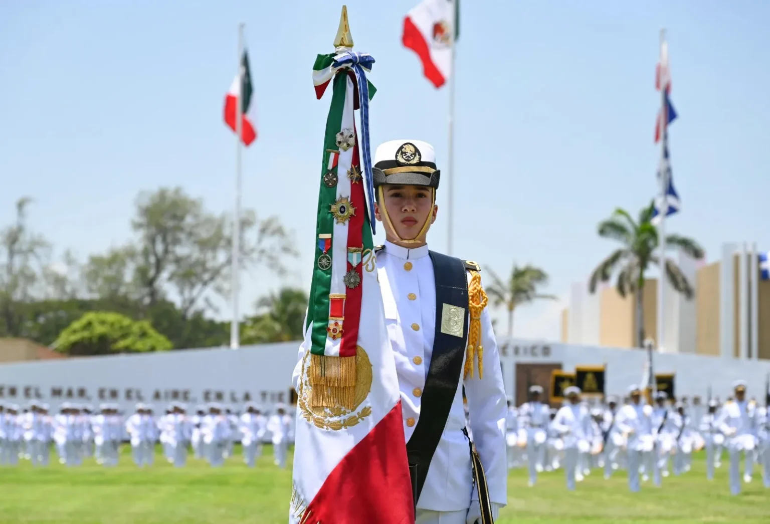 PRESIDENTA CLAUDIA SHEINBAUM EN GRADUACIÓN DE CADETES DE LA HEROICA ESCUELA NAVAL MILITAR EN ALVARADO, VERACRUZ