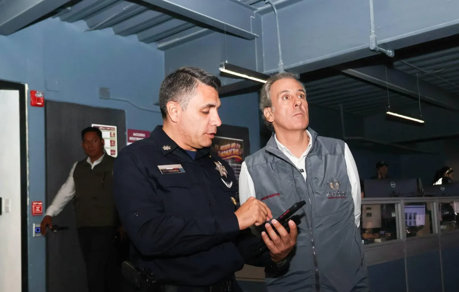 Pepe Chedraui supervisa monitoreo permanente de las lluvias desde la DGERI en Puebla