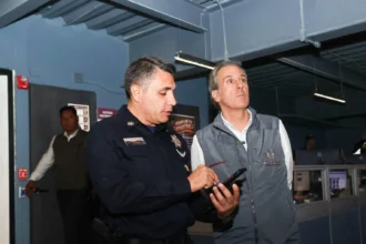 Pepe Chedraui supervisa monitoreo permanente de las lluvias desde la DGERI en Puebla