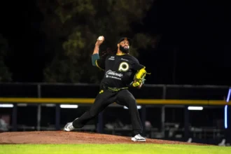 Pericos de Puebla se lleva el primero de la serie tras imponerse a Bravos de León