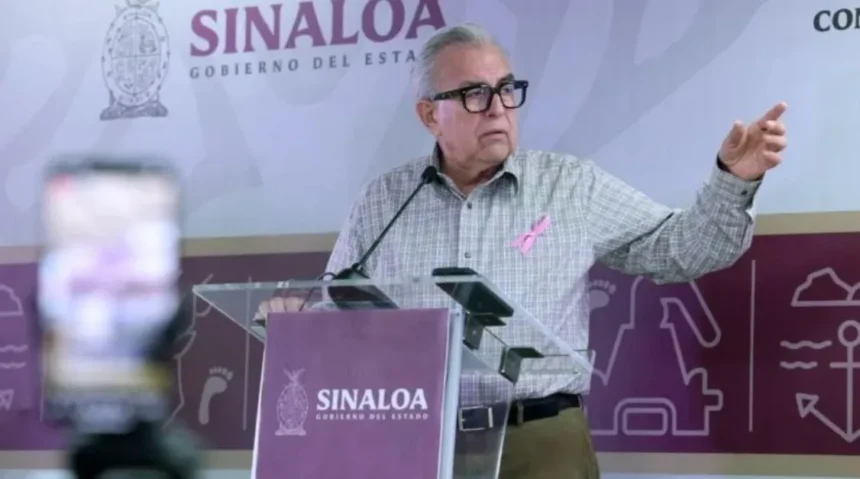 Rubén Rocha Moya reaparece y denuncia embestida mediática en su contra