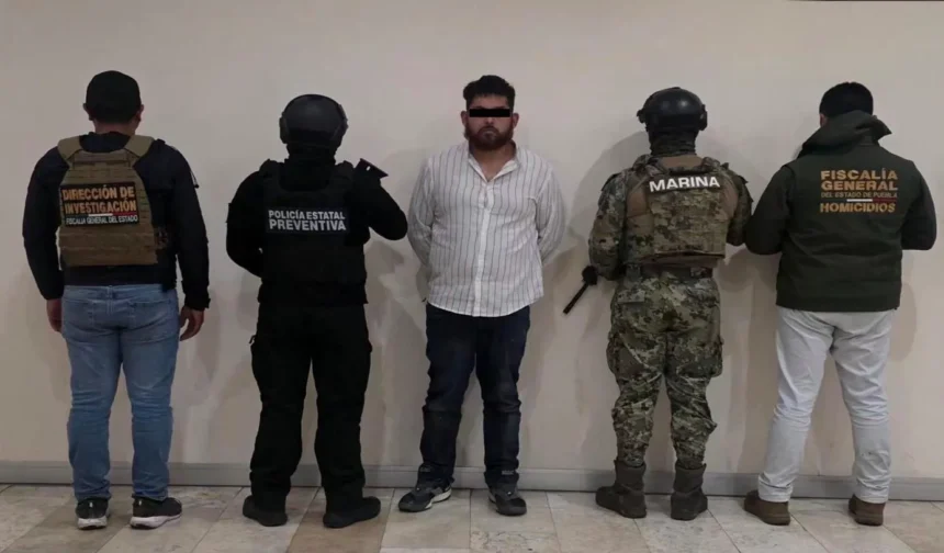SEMAR, SSP y FGE capturan a hombre investigado por su presunto vínculo con hechos del Periférico Ecológico