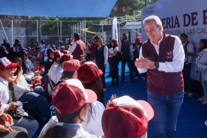 Pepe Chedraui impulsa la participación juvenil con el arranque de “Jóvenes Unen al Barrio”