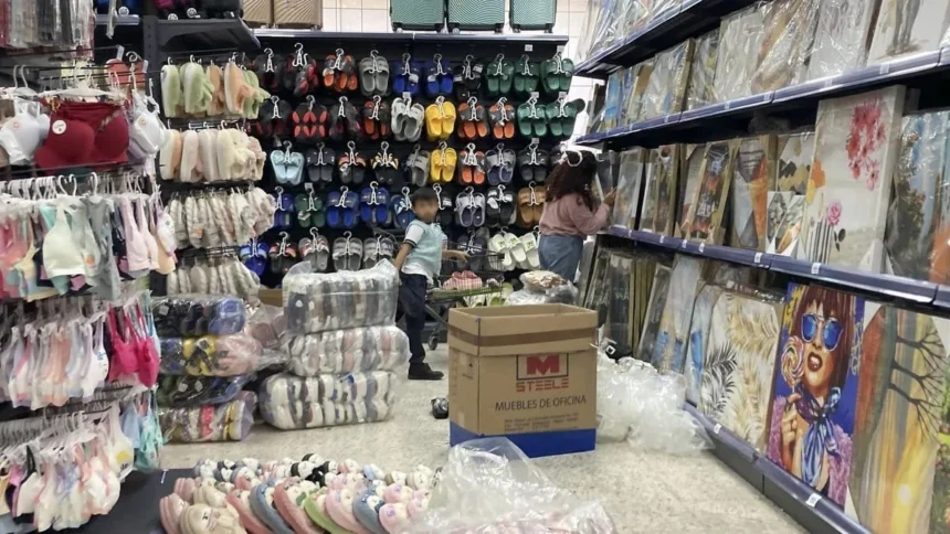 Ayuntamiento de Puebla mantiene revisión a tiendas chinas para verificar su operación legal