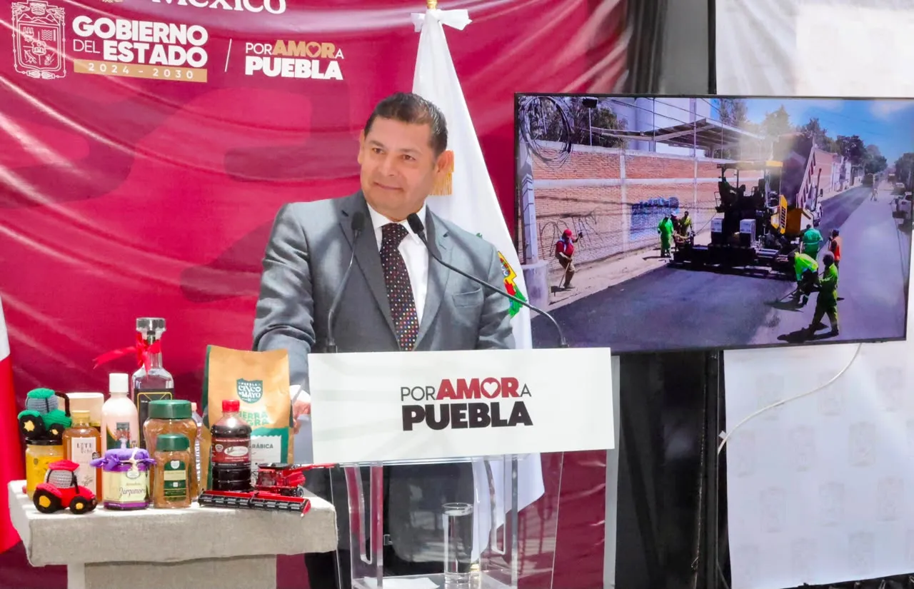 Cablebús de Puebla obtiene permisos municipales tras nueve meses de trámites