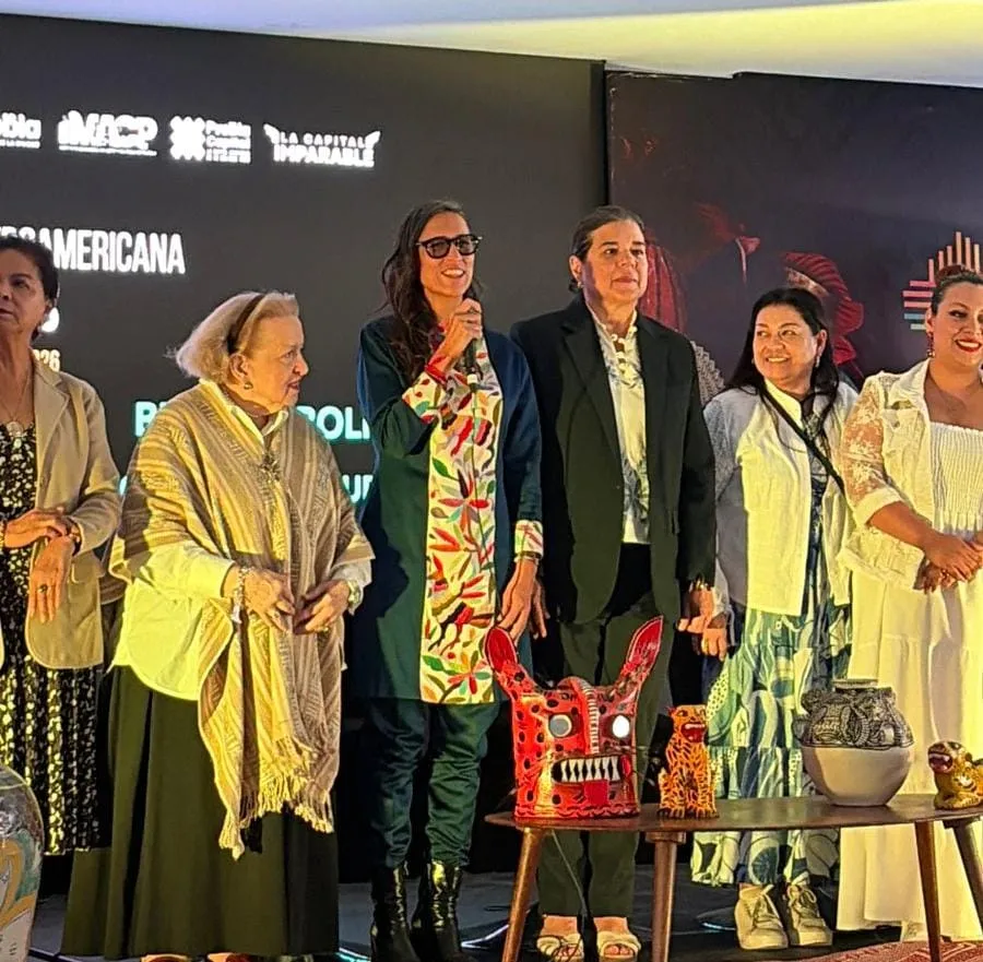 II Cumbre Iberoamericana de Artesanías reúne talento de ocho países en el Zócalo de Puebla