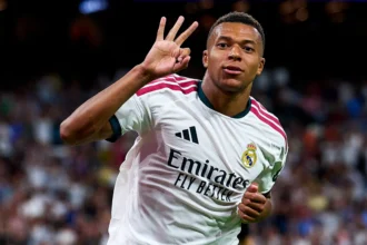 Real Madrid golea a la Real Sociedad con hat-trick de Mbappé y gol de Vinícius (2)
