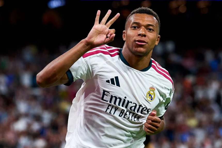 Real Madrid golea a la Real Sociedad con hat-trick de Mbappé y gol de Vinícius (2)