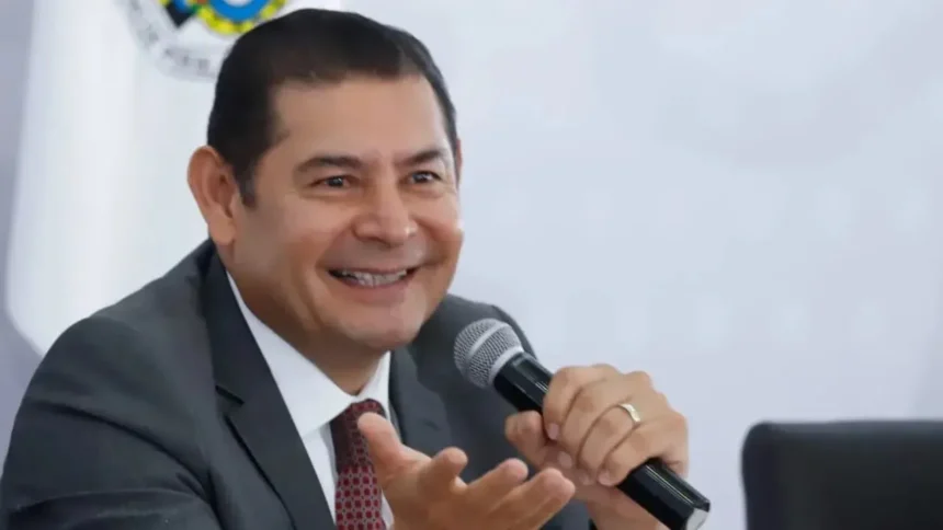 Alejandro Armenta asegura que no limitará aspiraciones rumbo a la alcaldía de Puebla en 2027