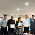 Analizan riesgos de la democracia en México durante foro Democracia en Alerta en Puebla