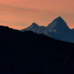 Avalancha en el Himalaya deja dos muertos y 12 desaparecidos en Nepal