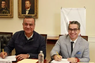 CEVP e IAP firman convenio para fortalecer profesionalización