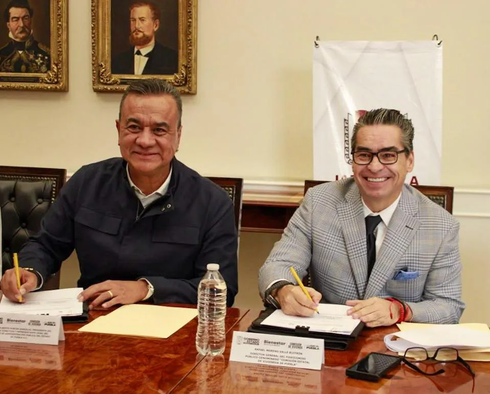CEVP e IAP firman convenio para fortalecer profesionalización