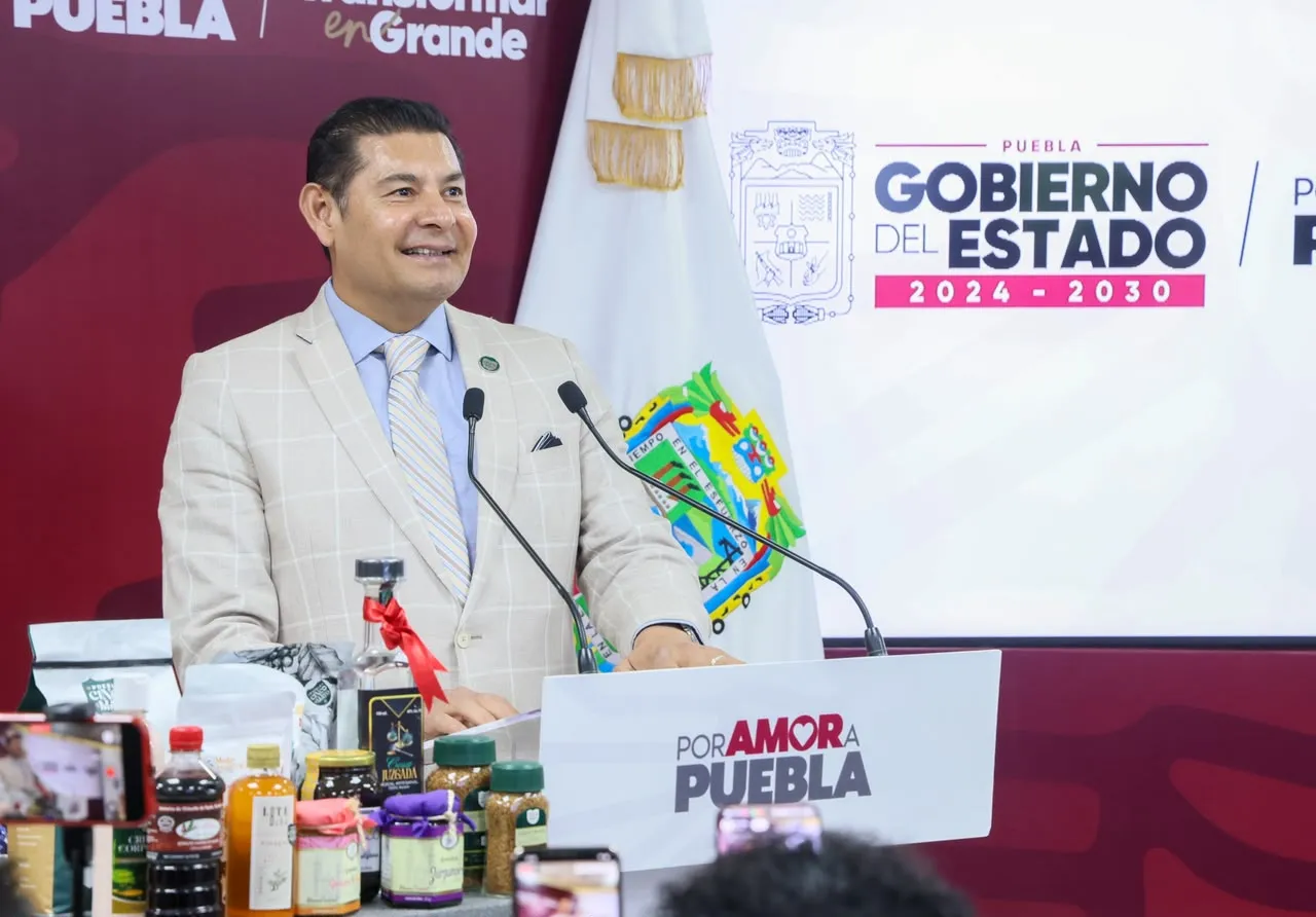 Claudia Sheinbaum cumple al mil por ciento con Puebla Armenta Mier