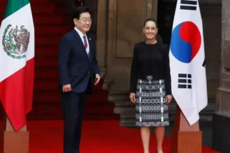 Claudia Sheinbaum recibe en Palacio Nacional al presidente de Corea del Sur