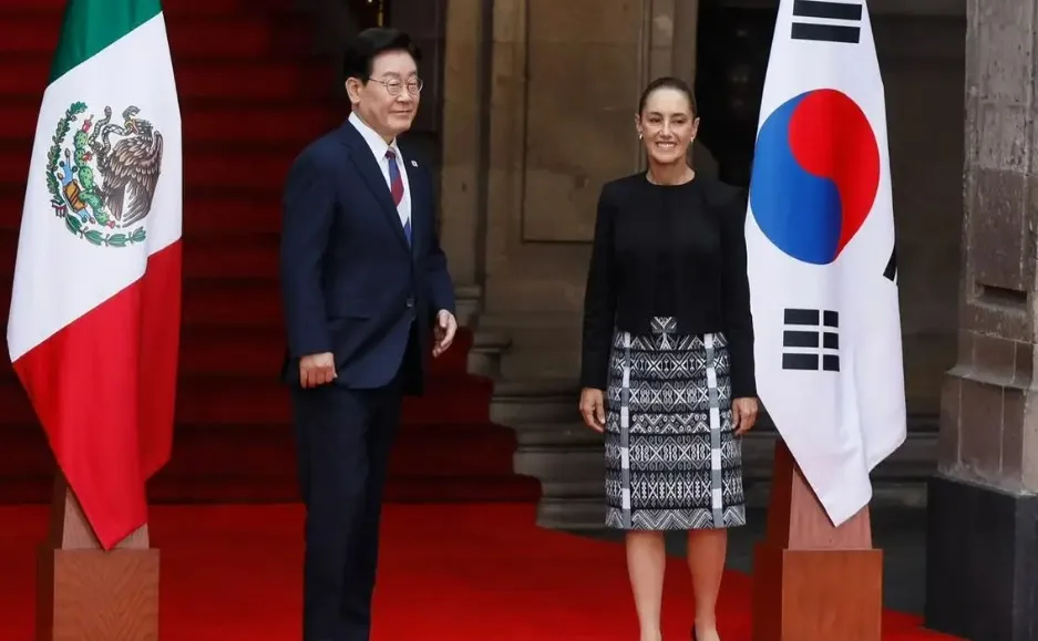 Claudia Sheinbaum recibe en Palacio Nacional al presidente de Corea del Sur