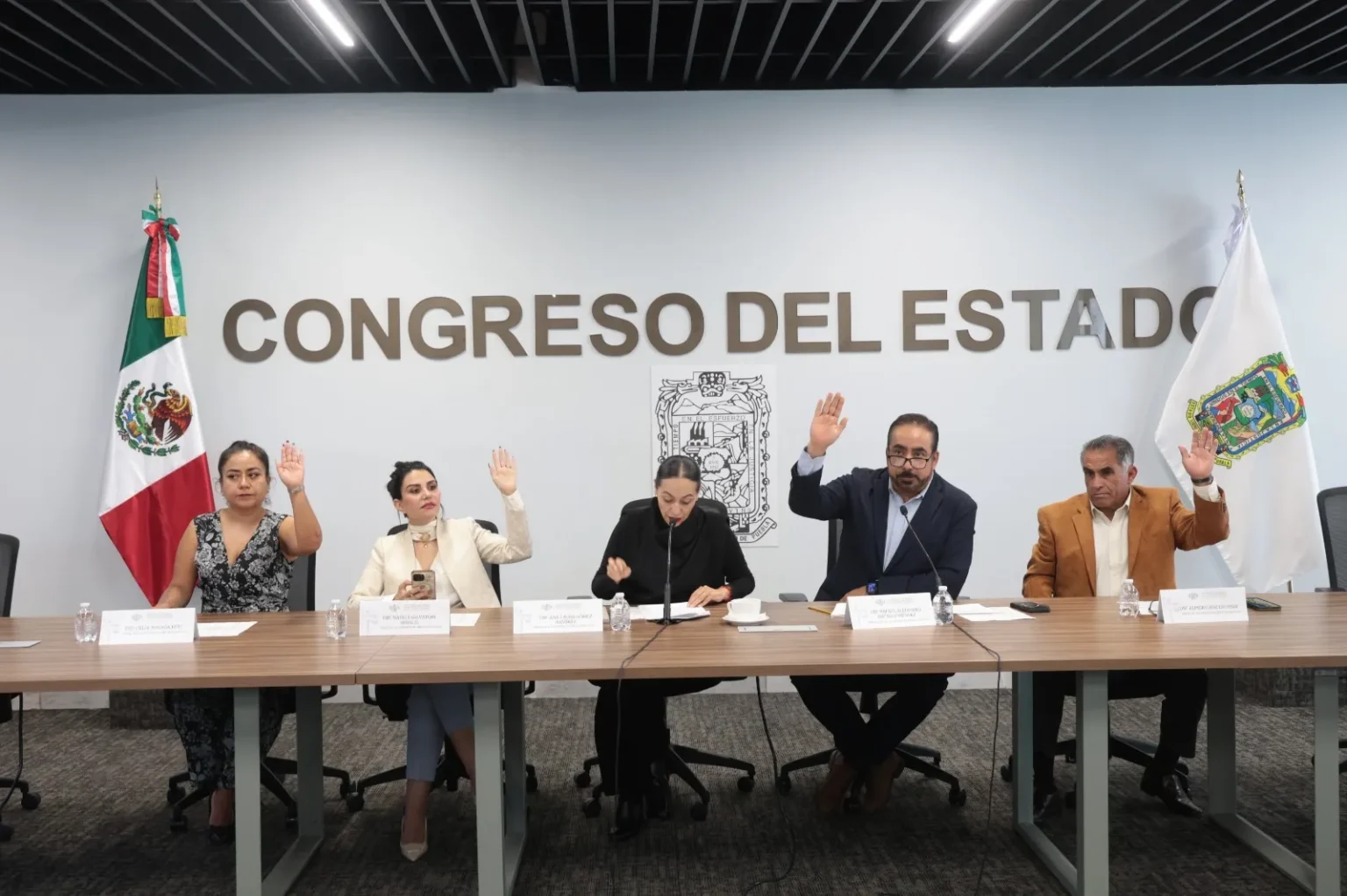 Comisión del Congreso aprueba exhortos para fortalecer la atención de fenómenos naturales