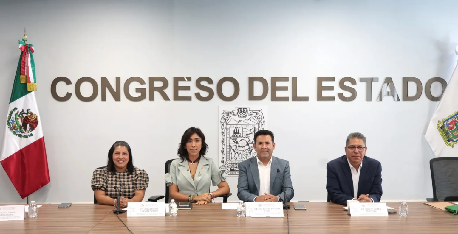 Comisión del Congreso aprueba reformas para fortalecer los procesos de entrega-recepción