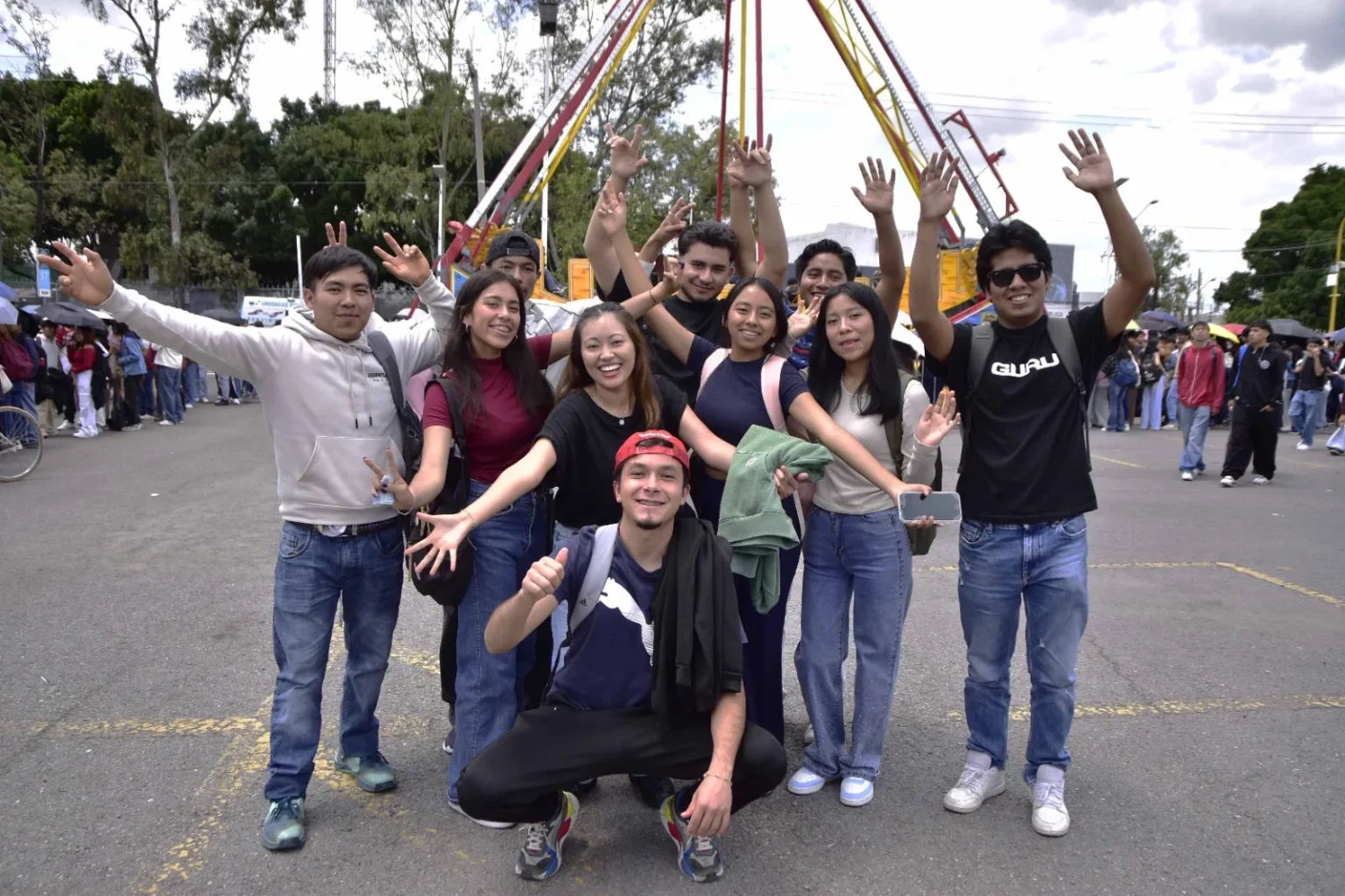 Convive comunidad BUAP en la Fiesta Mexicana
