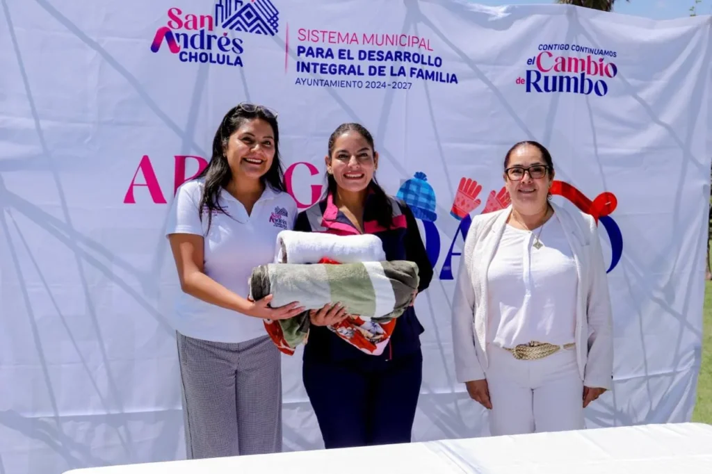 Convoca Lupita Cuautle a la solidaridad en San Andrés Cholula