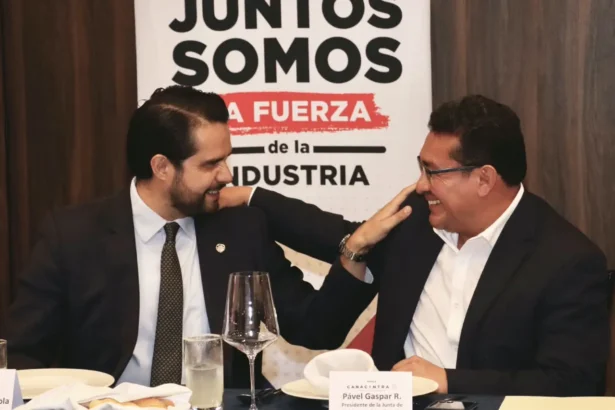 Destaca diputado Pável Gaspar colaboración entre el Poder Legislativo y el sector empresarial a favor de Puebla