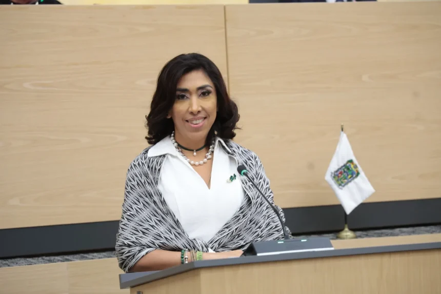 Diputada Norma Pimentel promueve una iniciativa para incorporar el acecho como una forma de violencia contra las mujeres