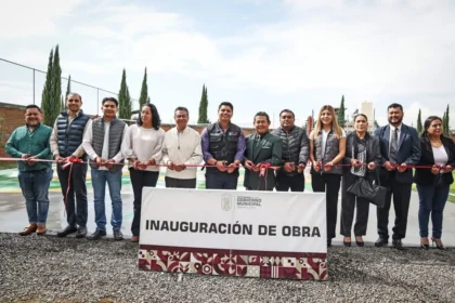 Entrega Omar Muñoz una cancha más en Sanctorum
