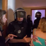España Maricarmen Abascal volverá a su casa tras ser desalojada por un “fondo buitre”