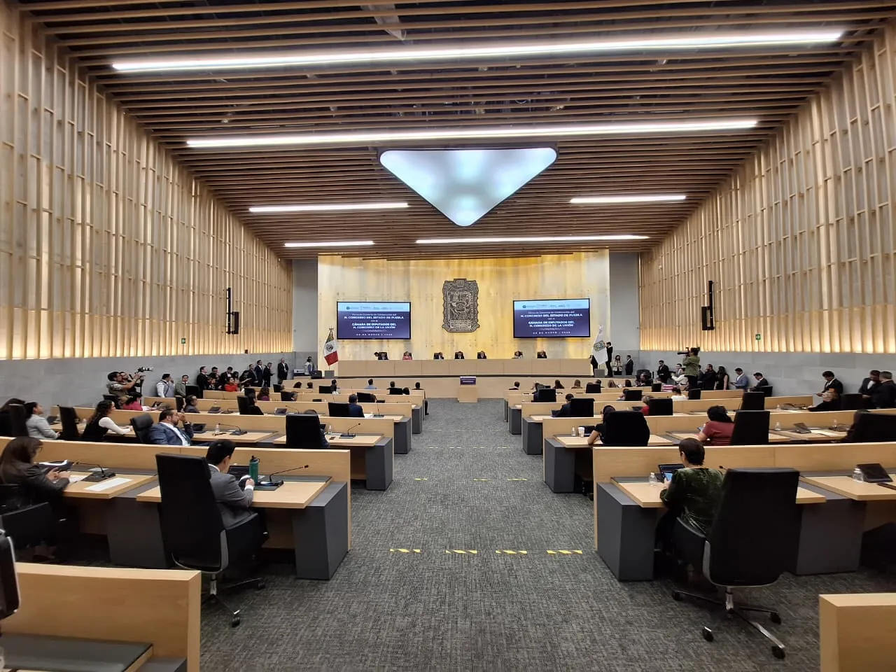 Fortalece Congreso del Estado vinculación académica e institucional
