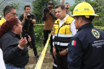 Gobierno estatal encabeza atención inmediata para recuperar caminos y proteger familias serranas