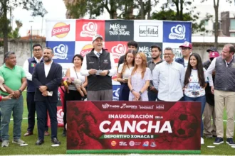 Inaugura Pepe Chedraui y love.fútbol cancha de futbol 7 en el Deportivo Xonaca II