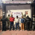 Marina brinda seguridad perimetral durante seis órdenes de cateo en Huejotzingo, Puebla; se aseguraron 242 dosis de presunta droga y nueve pipas