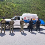 Marina en coadyuvancia con Policía Estatal aseguran una pipa con un abastecimiento aproximado de 800 litros de gas LP. en Mecapalapa, Puebla