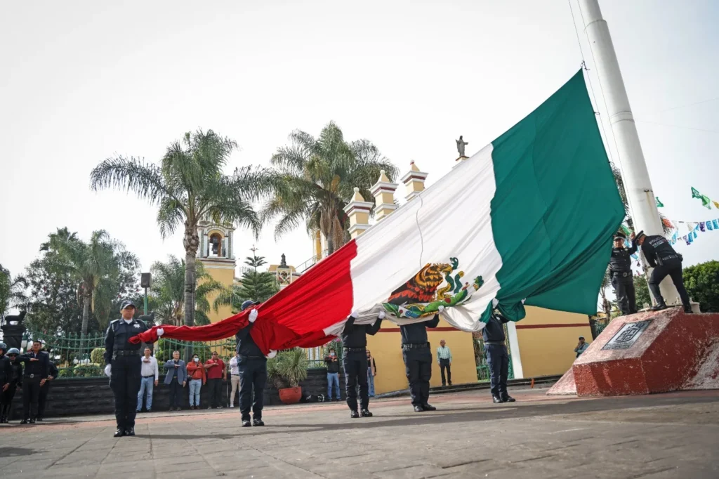 Omar Muñoz inicia festejos patrios en Cuautlancingo