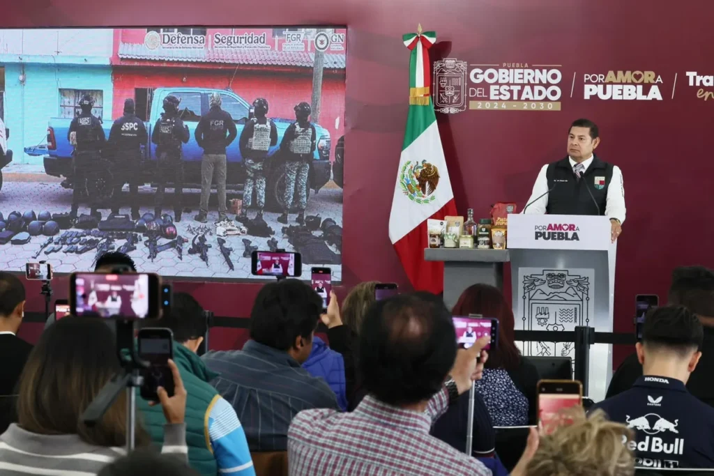 Claudia Sheinbaum y Alejandro Armenta combaten a la delincuencia en Puebla con Operativo Enjambre 