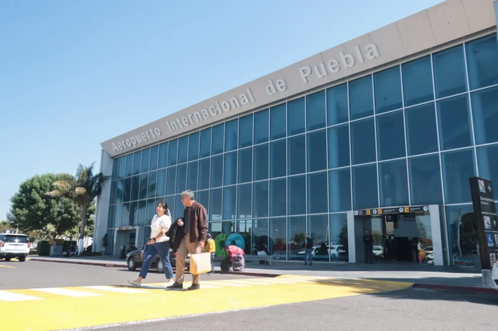 Proyecto de expansión del aeropuerto de Puebla recibe respaldo federal