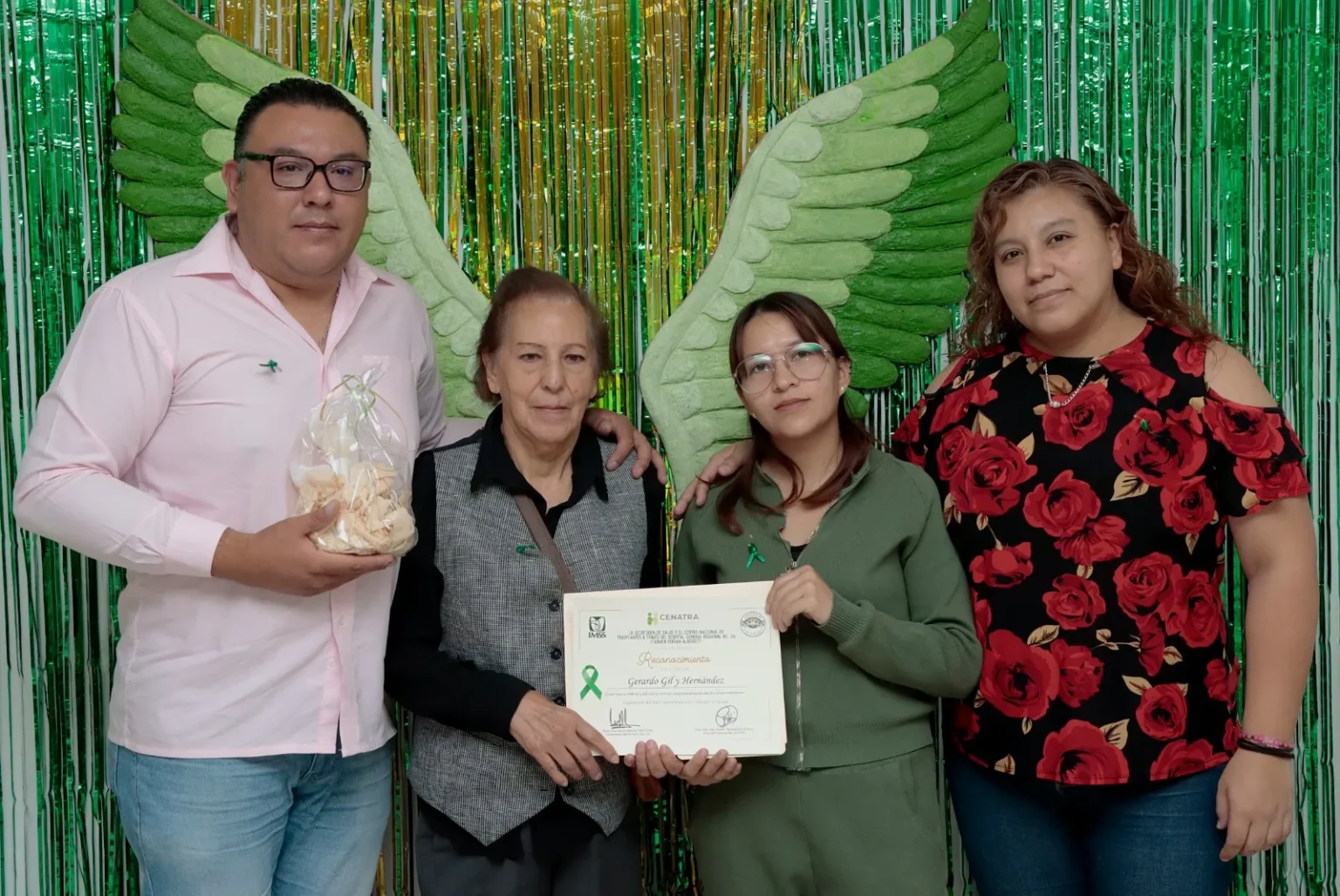 Reconoce IMSS Puebla solidaridad de donantes y sus familias