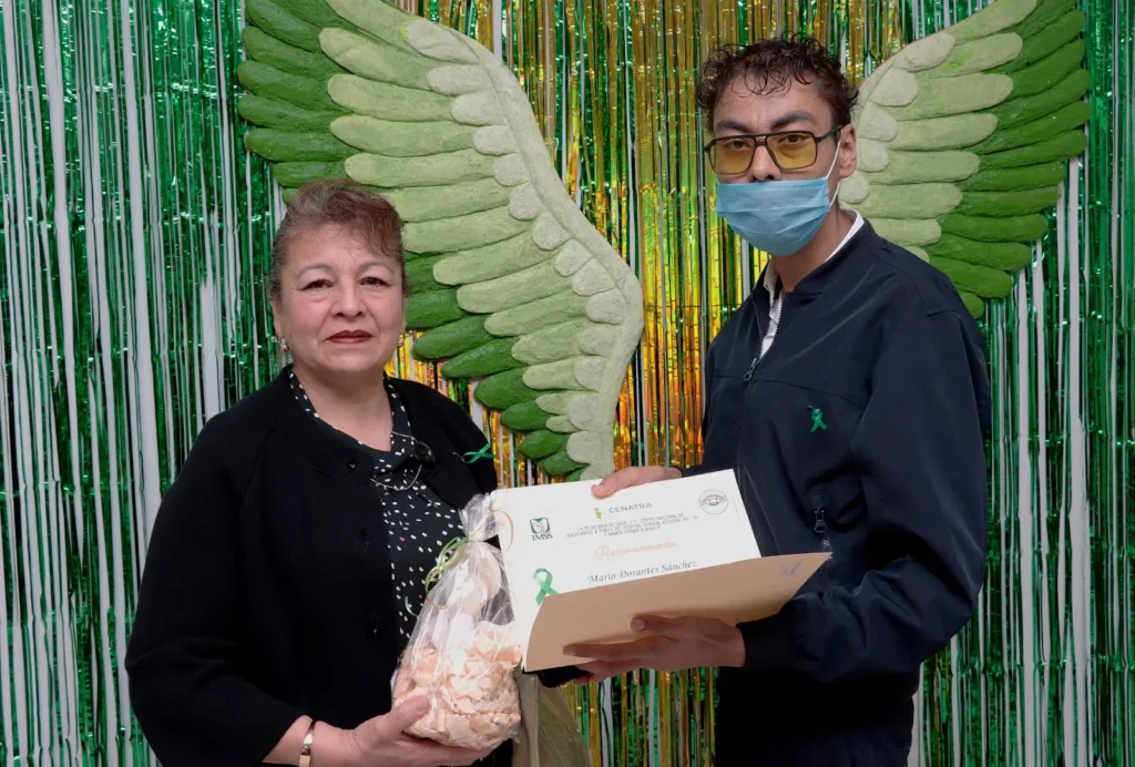 Reconoce IMSS Puebla solidaridad de donantes y sus familias