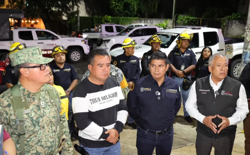Refugios temporales se fortalecen ante lluvias previstas en la Sierra Norte de Puebla, Protección Civil