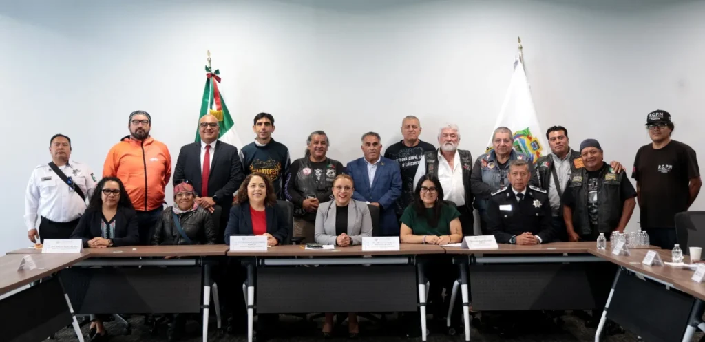 Se mantiene la suspensión del programa de chips en cascos, tras diálogo con motociclistas en el Congreso