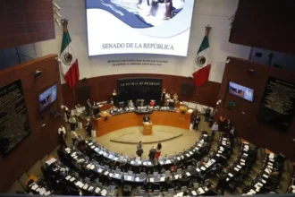 Senado aprueba la llamada ‘Ley Antimemes’; oposición advierte riesgos para la libertad de expresión