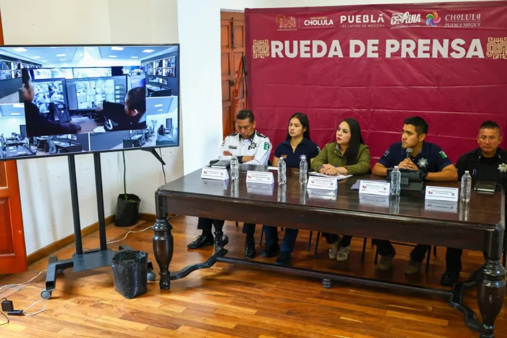 Tonantzin Fernández consolida acciones de seguridad y proximidad social en San Pedro Cholula