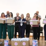 Ceci Arellano entrega equipo médico a cinco hospitales mediante Obra Comunitaria