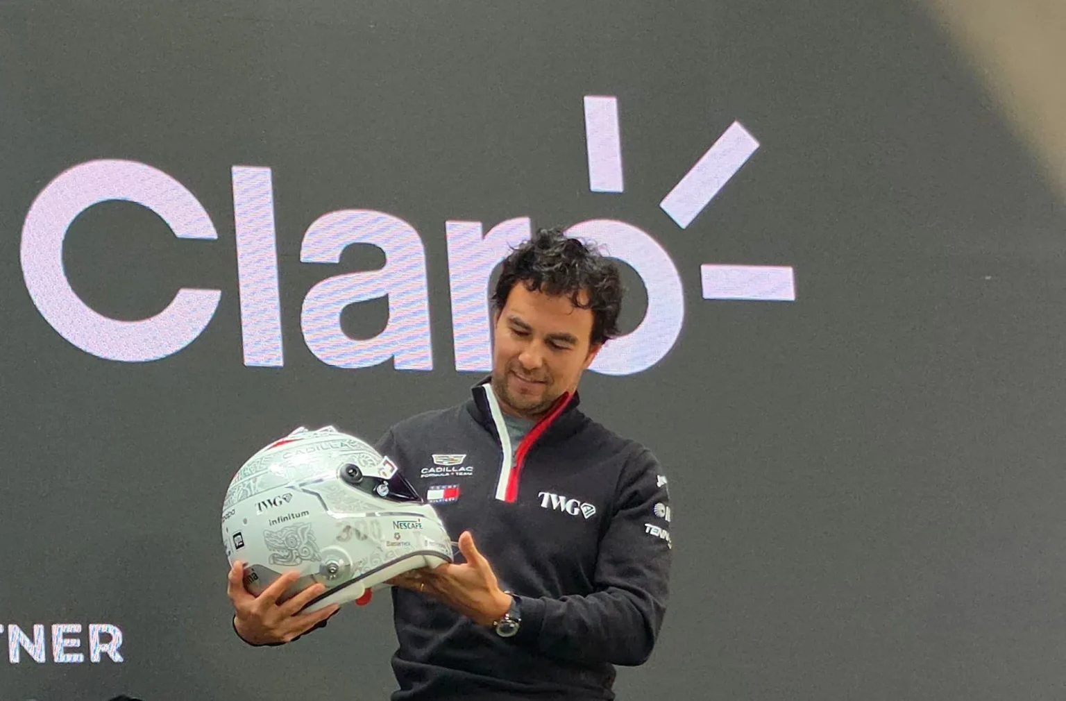 Checo Pérez renueva con Cadillac hasta 2029 y asegura su continuidad en la Fórmula 1