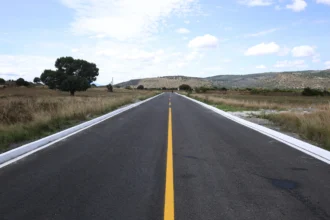 Culmina gobierno estatal pavimentación de la carretera a Santa Cruz Magdalena en Oriental