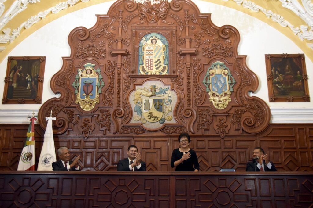 Gobierno Estatal refrenda respeto a autonomía de la BUAP