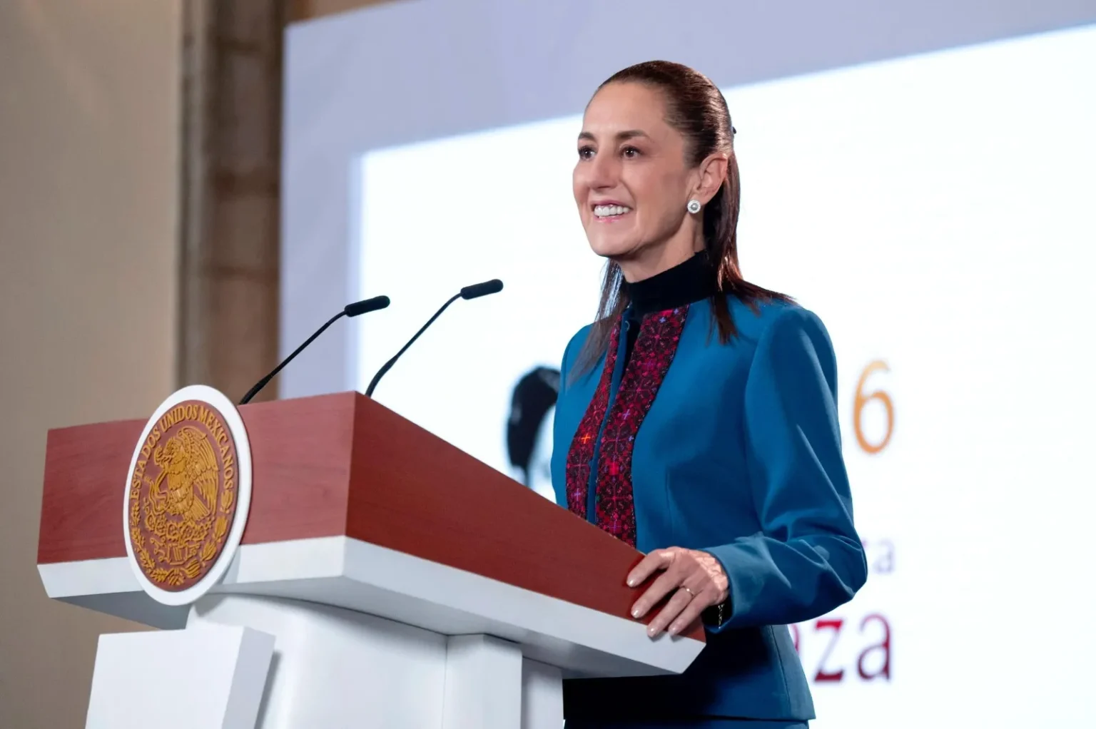Gobierno de México invertirá 14 mil 500 mdp para garantizar agua potable en la zona metropolitana de Guadalajara sin deuda ni privatización presidenta Claudia Sheinbaum