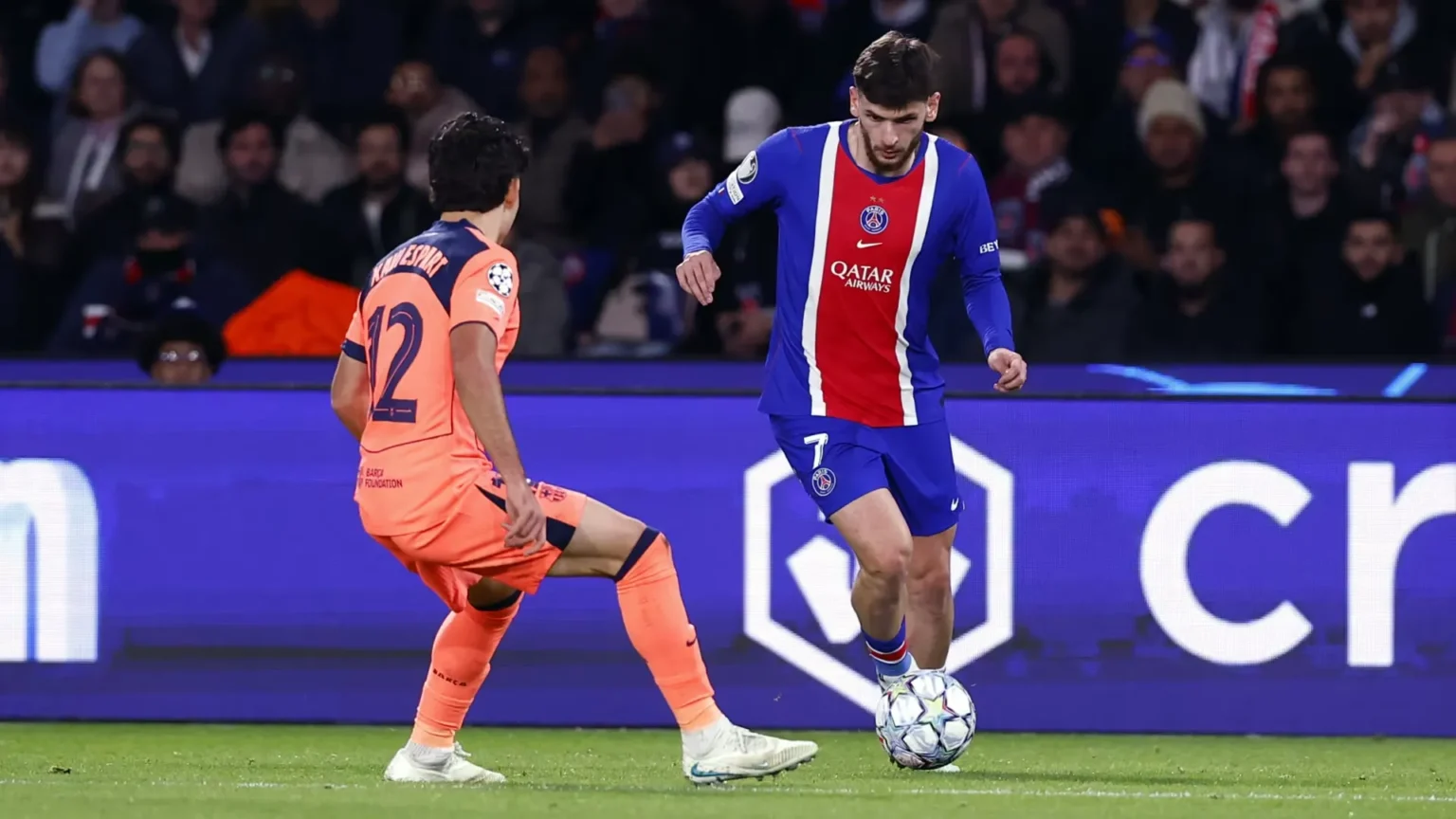 Kvaratskhelia se queda sin temporada tras una ruptura del ligamento cruzado